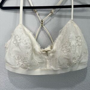 Aerie X Large Lace Bralette in Cream